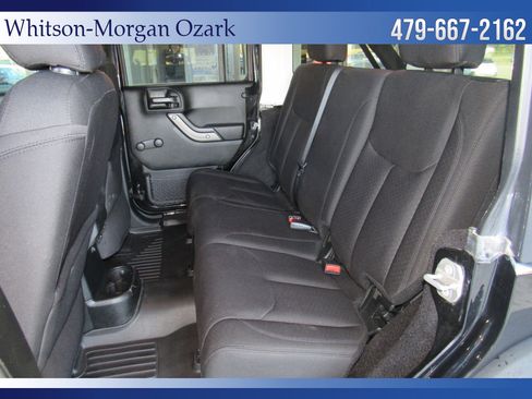 Used 2018 Jeep Wrangler Unlimited Sport w/ Connectivity Group image 23