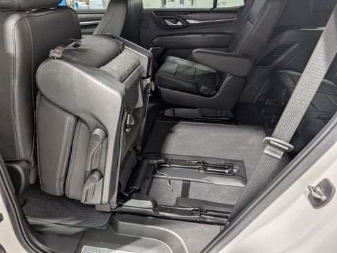 Used 2022 GMC Yukon Denali image 22