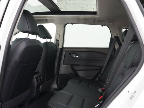 Used 2023 Nissan Rogue SL w/ SL Premium Package AWD/4WD image 19