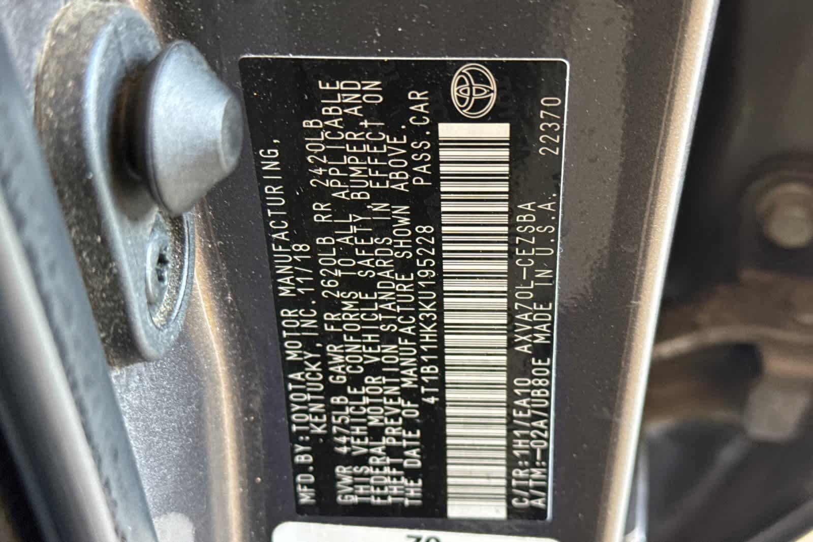 Used 2019 Toyota Camry SE w/ Carpet Mat Package FWD image 26