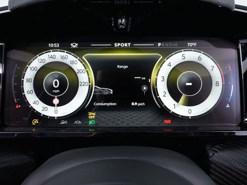 New 2026 Aston Martin V8 Vantage S image 24