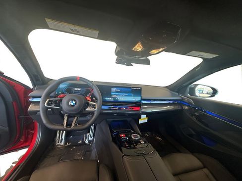 New 2026 BMW M5 w/ Carbon Package AWD/4WD image 19