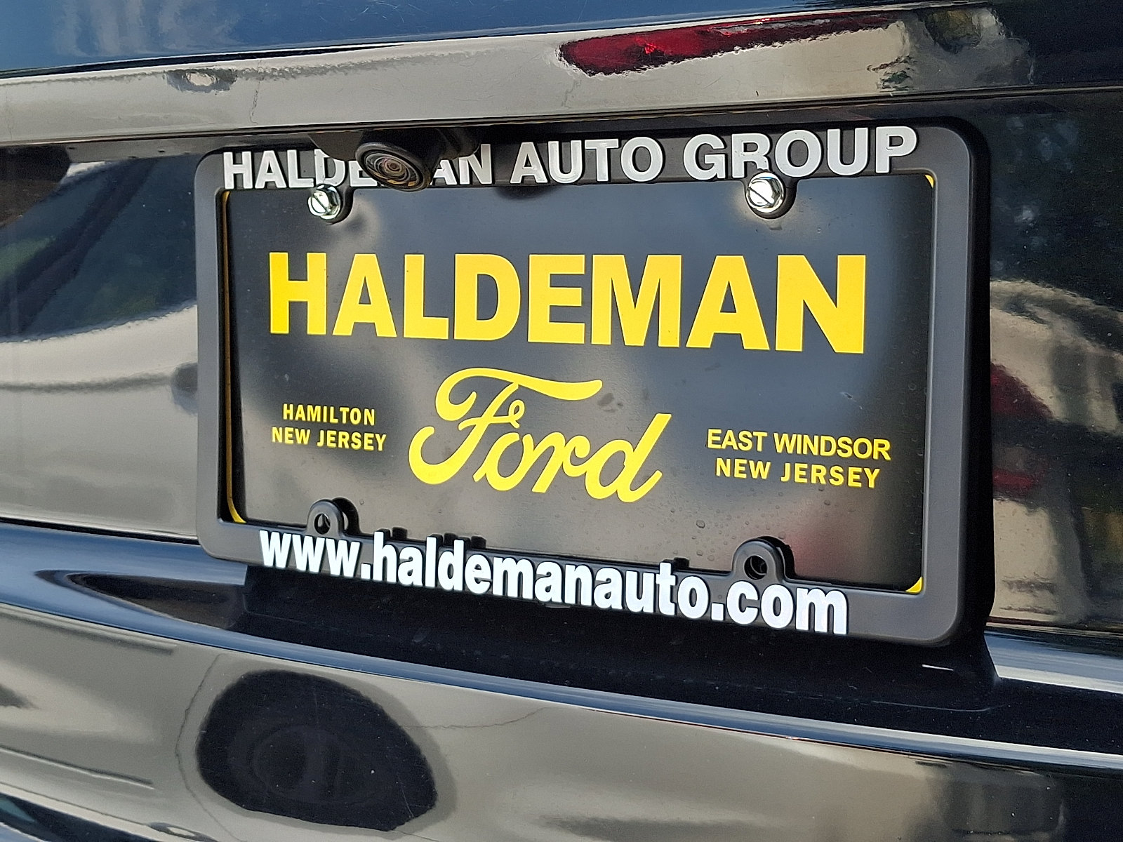Used 2020 Ford Fusion SE FWD image 10