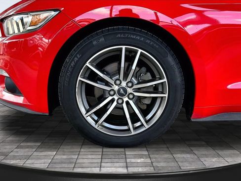 Used 2016 Ford Mustang Premium RWD image 30