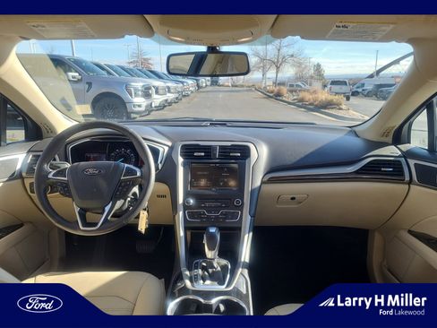 Used 2016 Ford Fusion SE w/ Equipment Group 202A image 20