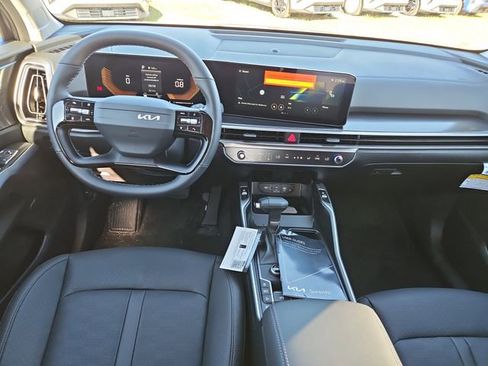 New 2026 Kia Sorento EX FWD image 8