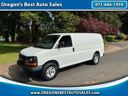 Used 2009 GMC Savana 3500 RWD image 1