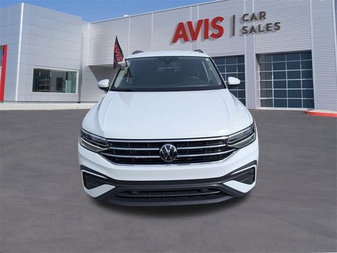 Used 2024 Volkswagen Tiguan S image 2