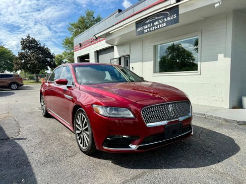 Used 2017 Lincoln Continental Select w/ Climate Package image 5