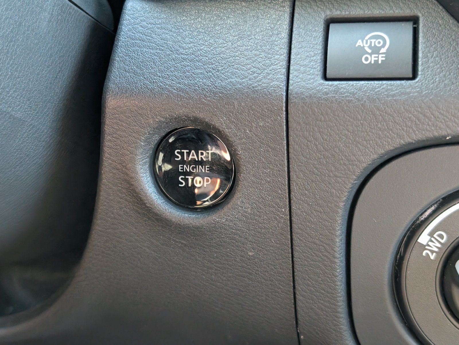 Used 2026 Nissan Frontier PRO-4X AWD/4WD image 21
