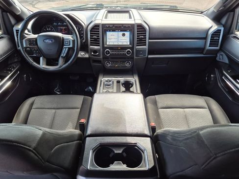 Used 2019 Ford Expedition Max XLT AWD/4WD image 18