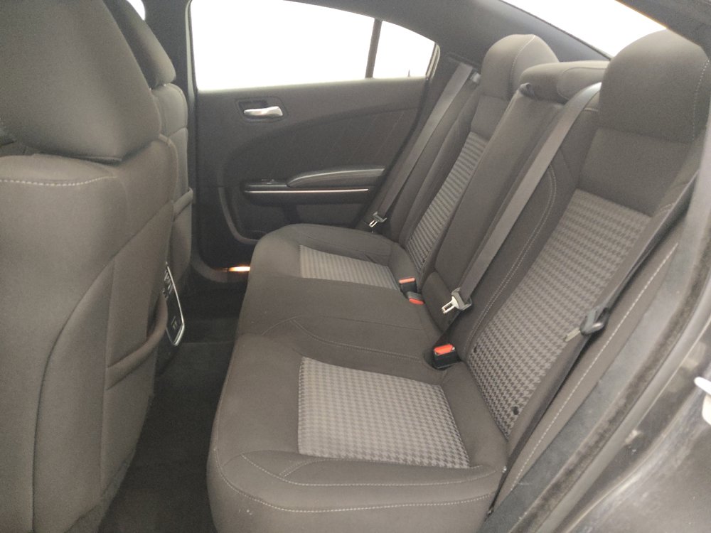 Used 2023 Dodge Charger SXT RWD image 18