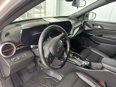 Used 2026 Chevrolet Trax RS w/ Driver Confidence Package image 8