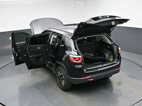 Used 2020 Jeep Compass Trailhawk image 43