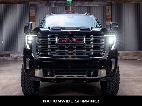 Used 2026 GMC Sierra 2500 Denali w/ Denali Reserve Package AWD/4WD image 4