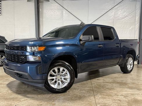 Used 2021 Chevrolet Silverado 1500 Custom AWD/4WD image 1