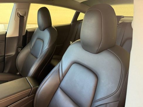 Used 2019 Tesla Model 3 Performance image 20