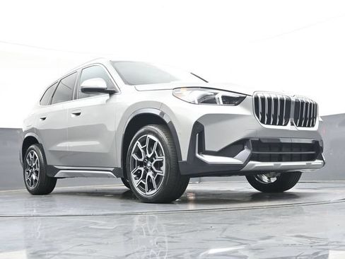 Used 2026 BMW X1 xDrive28i w/ Technology Package AWD/4WD image 29