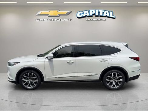 Used 2023 Acura MDX FWD w/ Technology Package image 2