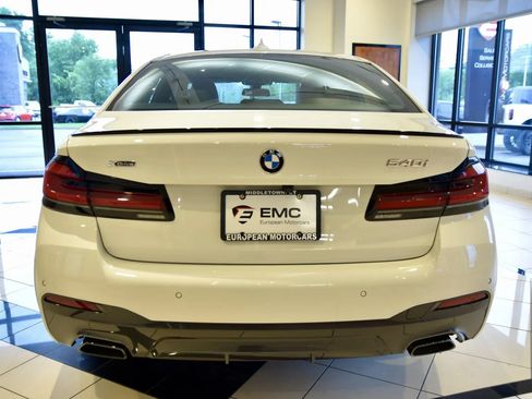 Used 2023 BMW 540i xDrive w/ M Sport Package AWD/4WD image 5