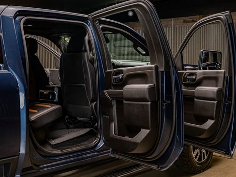 Used 2022 GMC Sierra 2500 AT4 w/ AT4 Premium Plus Package image 31