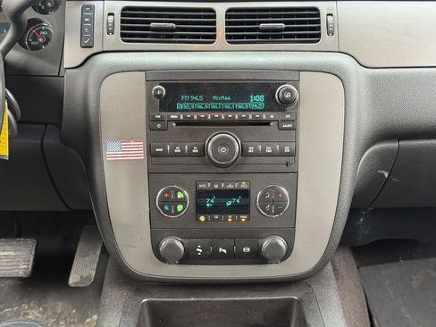 Used 2014 Chevrolet Silverado 3500 LTZ w/ LTZ Plus Package image 18