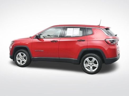 Used 2023 Jeep Compass Sport image 10