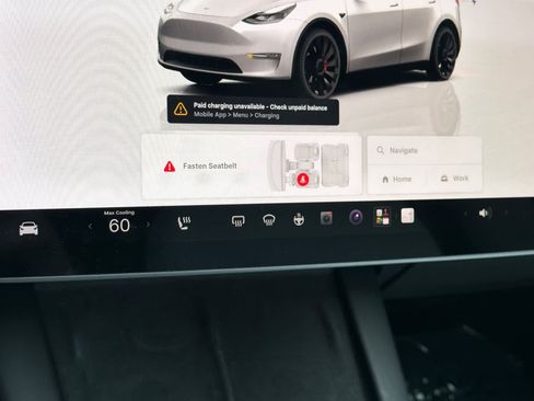 Used 2022 Tesla Model Y Performance AWD/4WD image 23