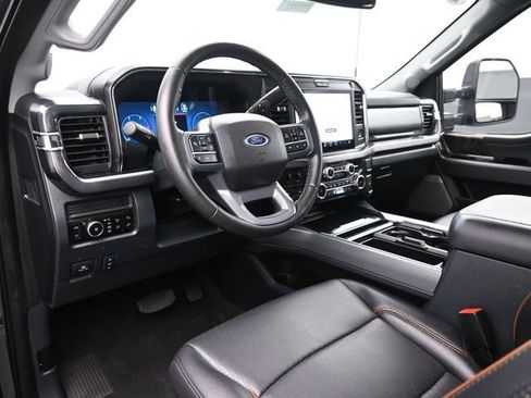 Used 2025 Ford F350 Lariat w/ Lariat Ultimate Package AWD/4WD image 22