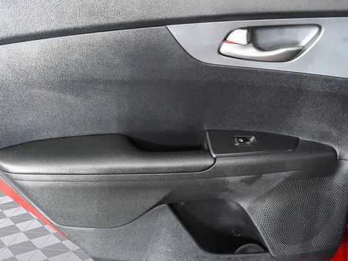 Used 2021 Kia Forte LXS image 22