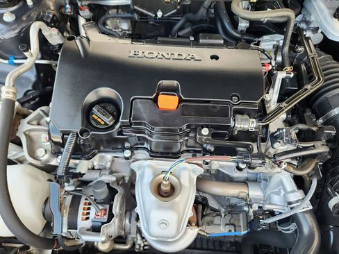 Used 2023 Honda Civic Sport image 30