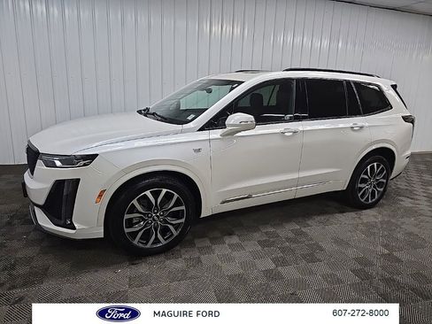 Used 2021 Cadillac XT6 Sport AWD/4WD image 7
