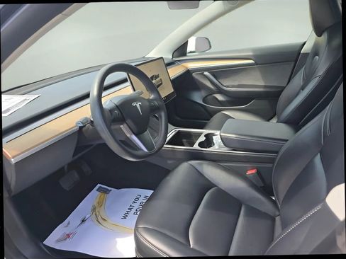 Used 2023 Tesla Model 3 Standard Range RWD image 10