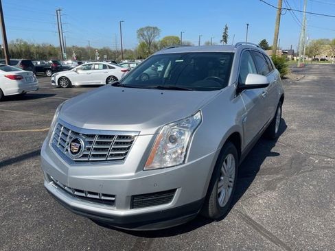 Used 2016 Cadillac SRX Luxury FWD image 1