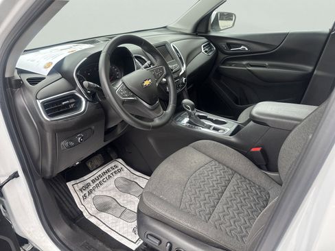 Used 2023 Chevrolet Equinox LT image 17