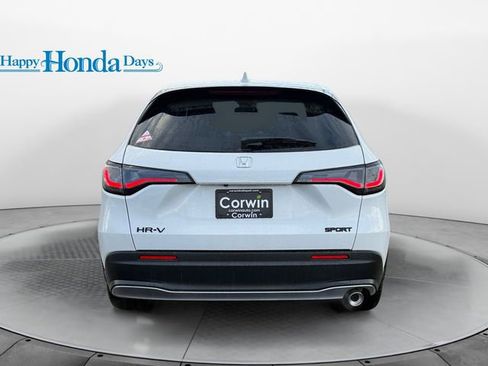 New 2026 Honda HR-V Sport image 18