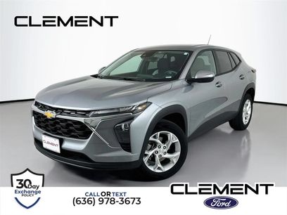 Used 2024 Chevrolet Trax LS w/ LS Convenience Package