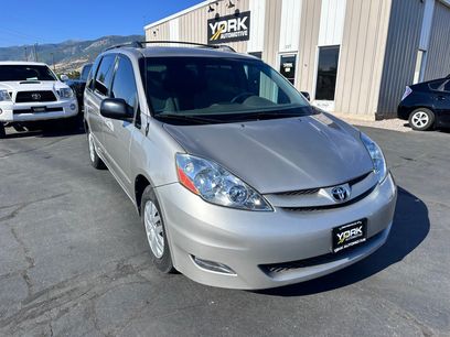 Used 2009 Toyota Sienna CE