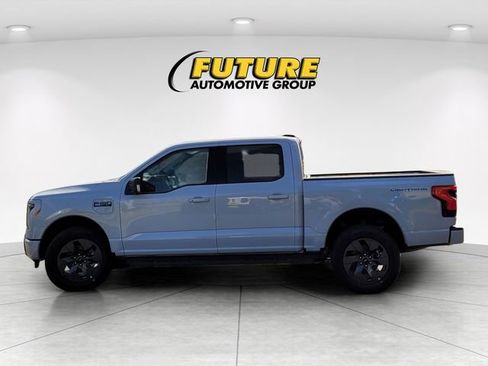 New 2025 Ford F150 Lightning Flash image 7