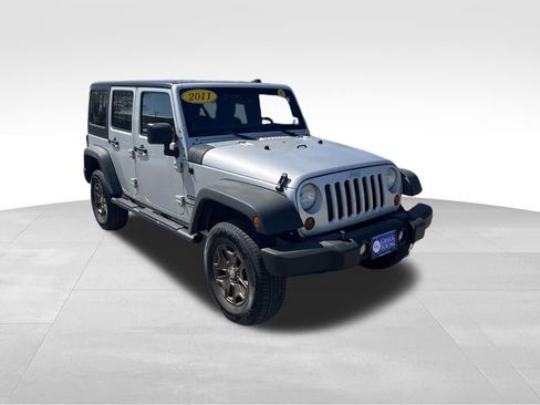 Used 2011 Jeep Wrangler Unlimited Sport image 8