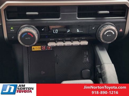 New 2026 Toyota 4Runner TRD Off-Road AWD/4WD image 17
