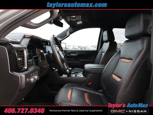 Used 2024 GMC Sierra 1500 AT4 w/ AT4 Preferred Package image 5