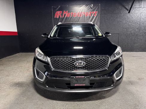 Used 2018 Kia Sorento AWD image 8