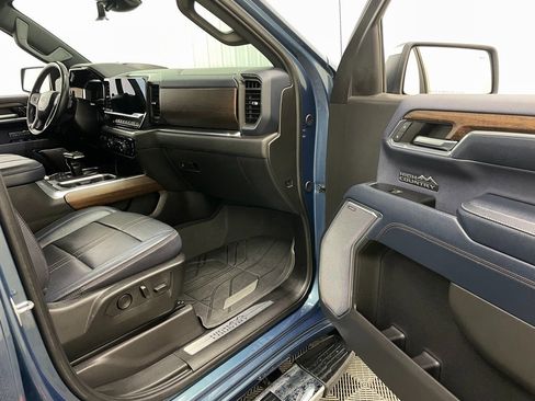 Certified 2024 Chevrolet Silverado 1500 High Country w/ High Country Premium Package image 42