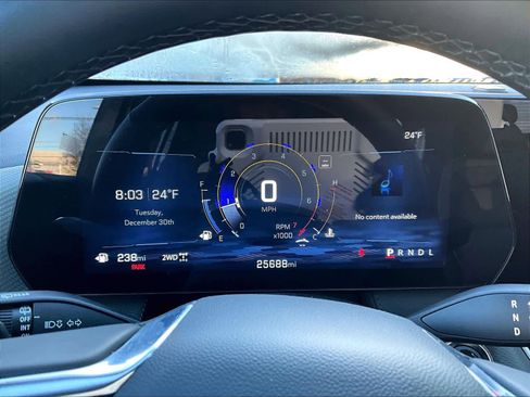 Used 2025 Chevrolet Equinox LT w/ Convenience Package II image 25