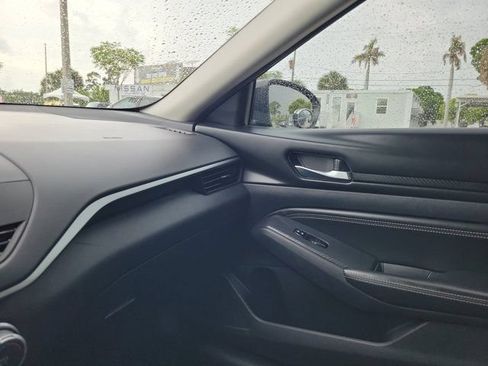 Used 2020 Nissan Altima 2.5 S FWD image 26