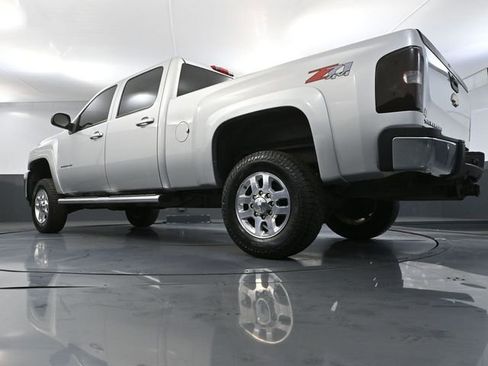Used 2014 Chevrolet Silverado 2500 LT w/ Z71 Appearance Package image 47