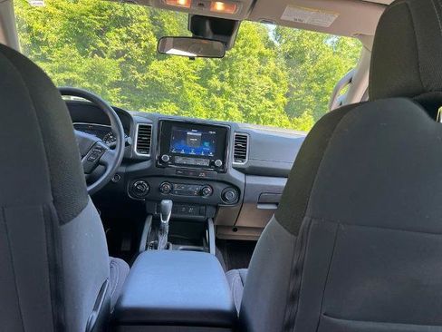 Certified 2023 Nissan Frontier SV w/ Tow Package AWD/4WD image 20