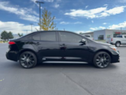 Certified 2024 Toyota Corolla SE AWD/4WD image 2