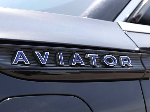 Used 2020 Lincoln Aviator Grand Touring w/ Equipment Group 302A AWD/4WD image 59